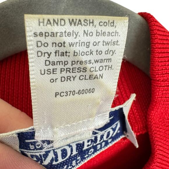 Pendleton Vintage Red Silk Nylon Mock Neck Lightweight Pullover Sweater Size MP - Picture 5 of 5